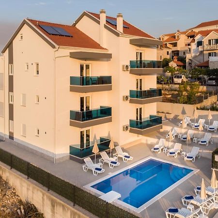 Apartments Blueview 波斯蒂勒 外观 照片
