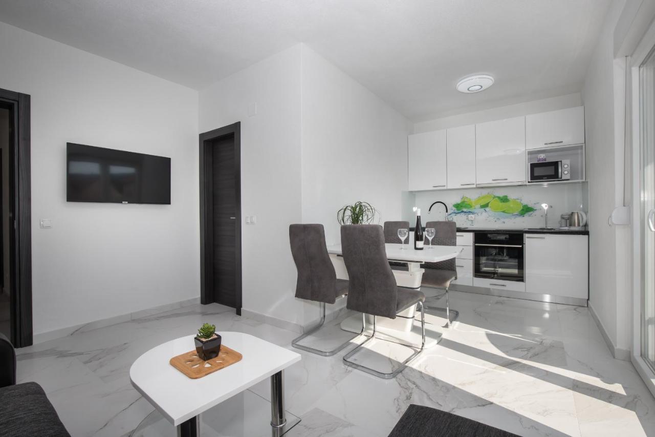 Apartments Blueview 波斯蒂勒 外观 照片