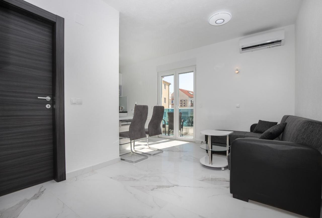 Apartments Blueview 波斯蒂勒 外观 照片