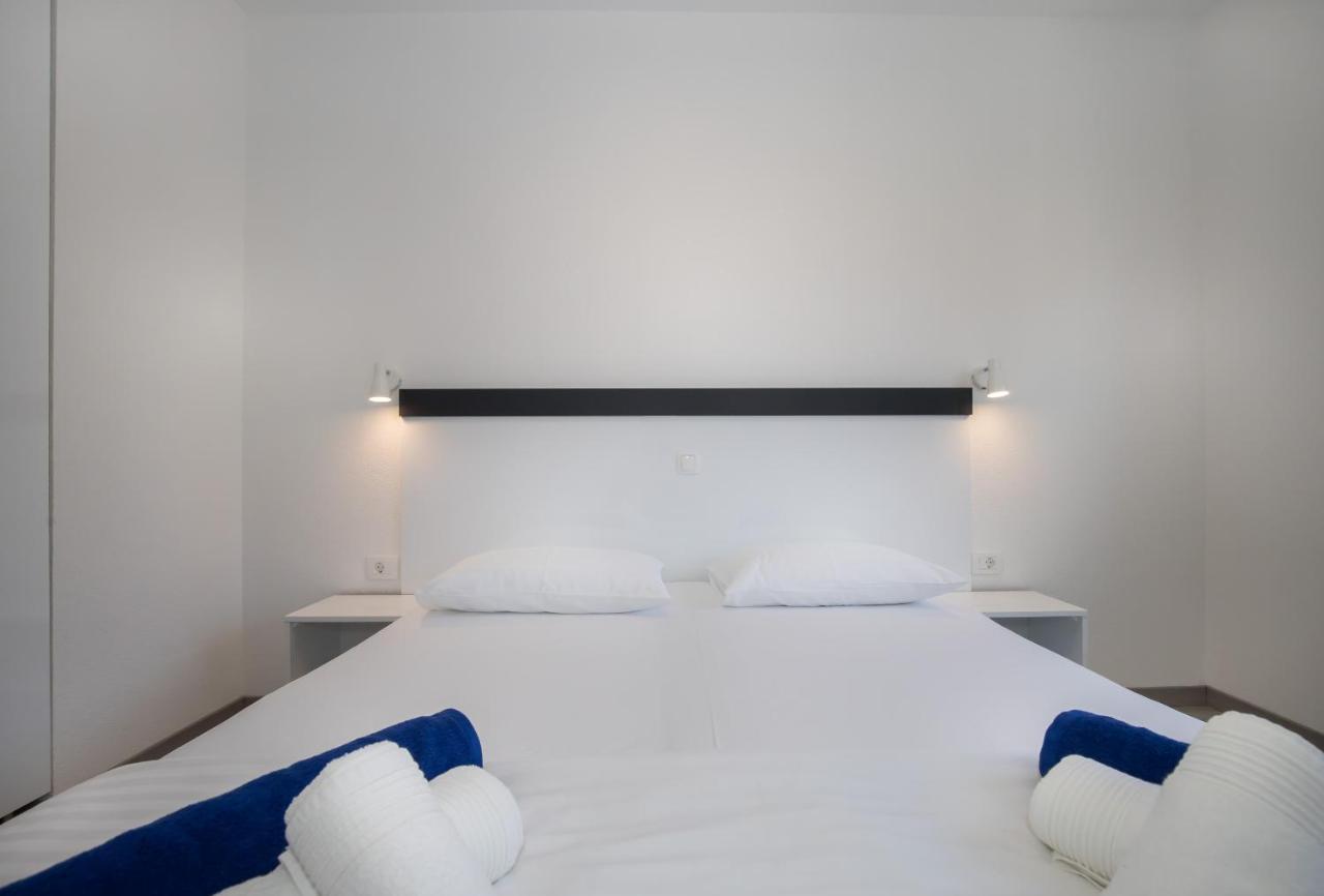 Apartments Blueview 波斯蒂勒 外观 照片