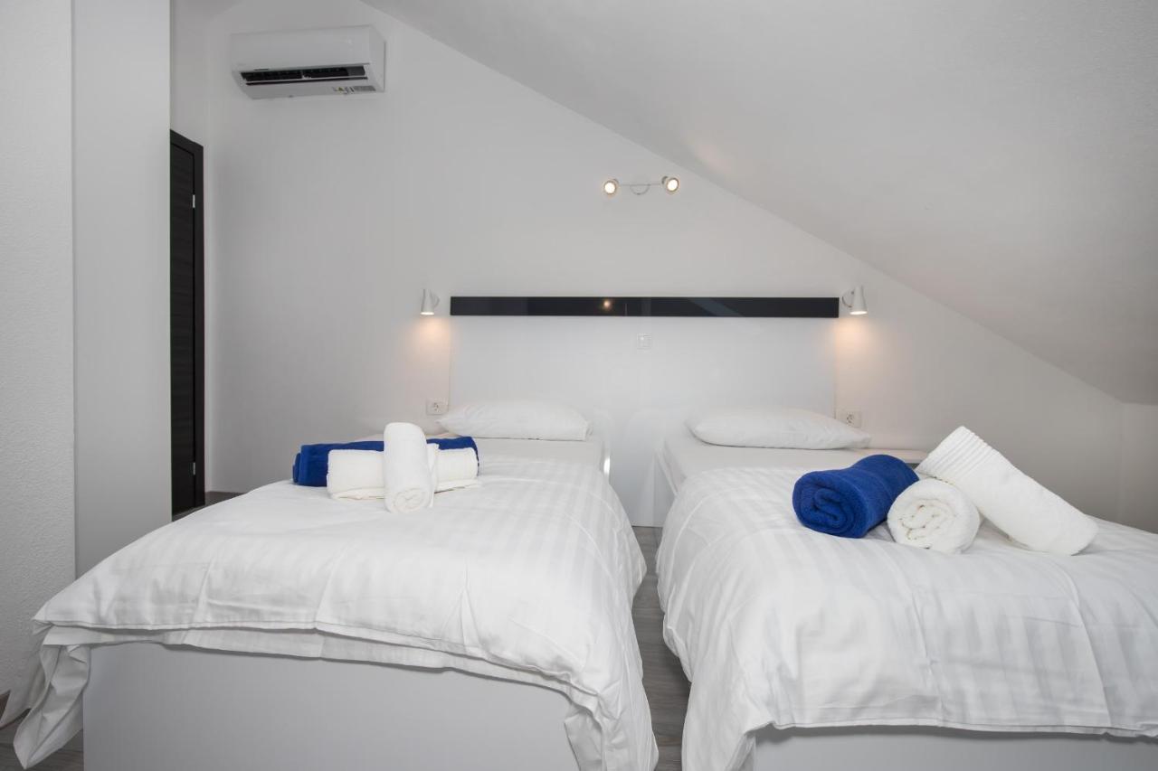Apartments Blueview 波斯蒂勒 外观 照片