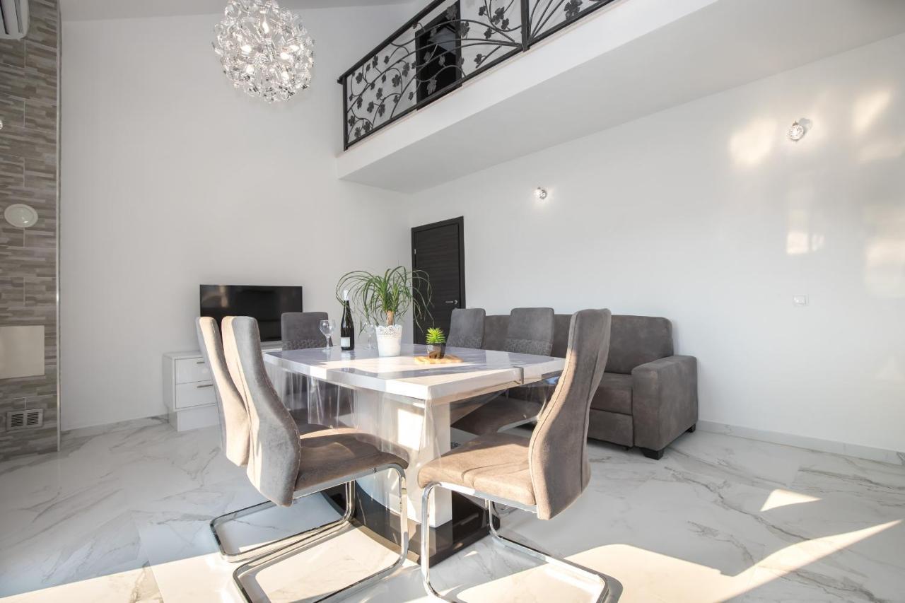 Apartments Blueview 波斯蒂勒 外观 照片